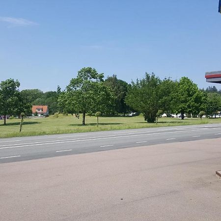 Gamla Macken Apartamento Margretetorp Exterior foto